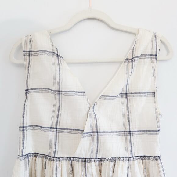 Darling Flight Dress White Plaid XS - Picture 6 of 9